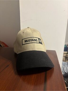 Cap Two-Tone Beige and Black Baseball Hat